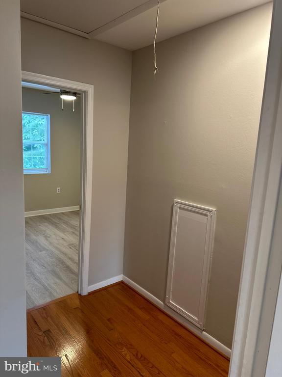 Building Photo - 6521 Gildar St