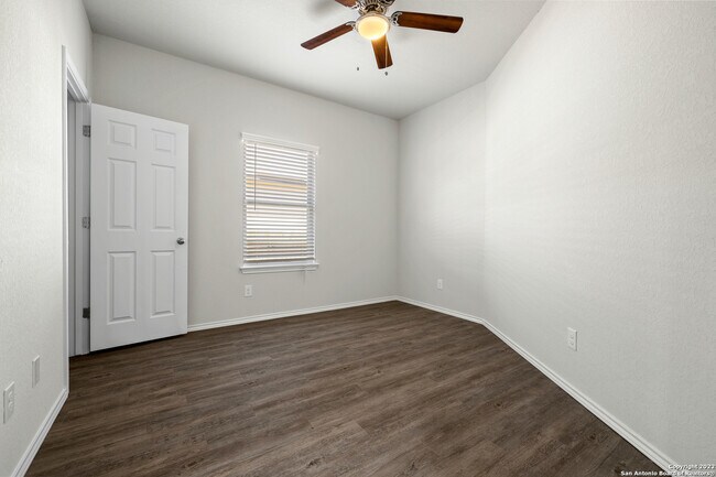 Building Photo - 5514 Rio Cyn
