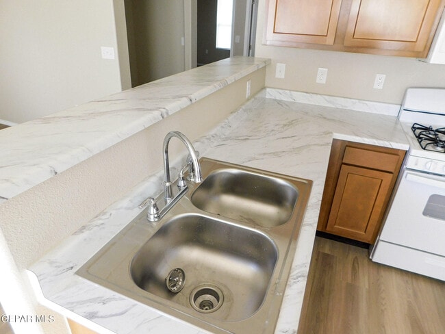 Building Photo - 8940 Ankerson St