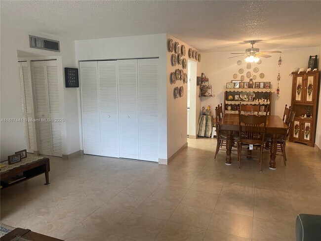 Building Photo - 7965 SW 86th St
