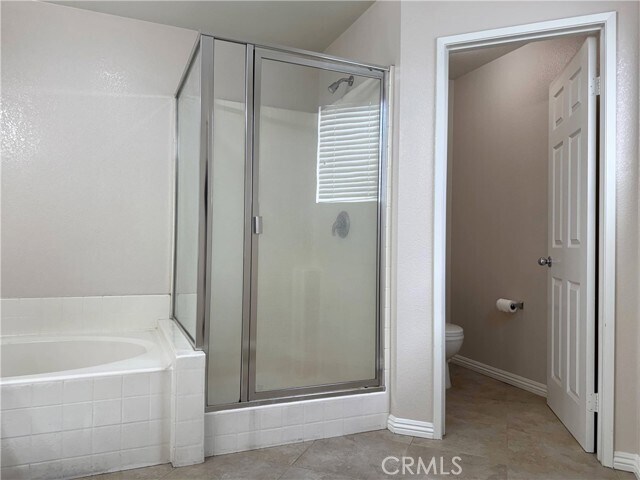 Building Photo - 8716 Grand Oaks Ct