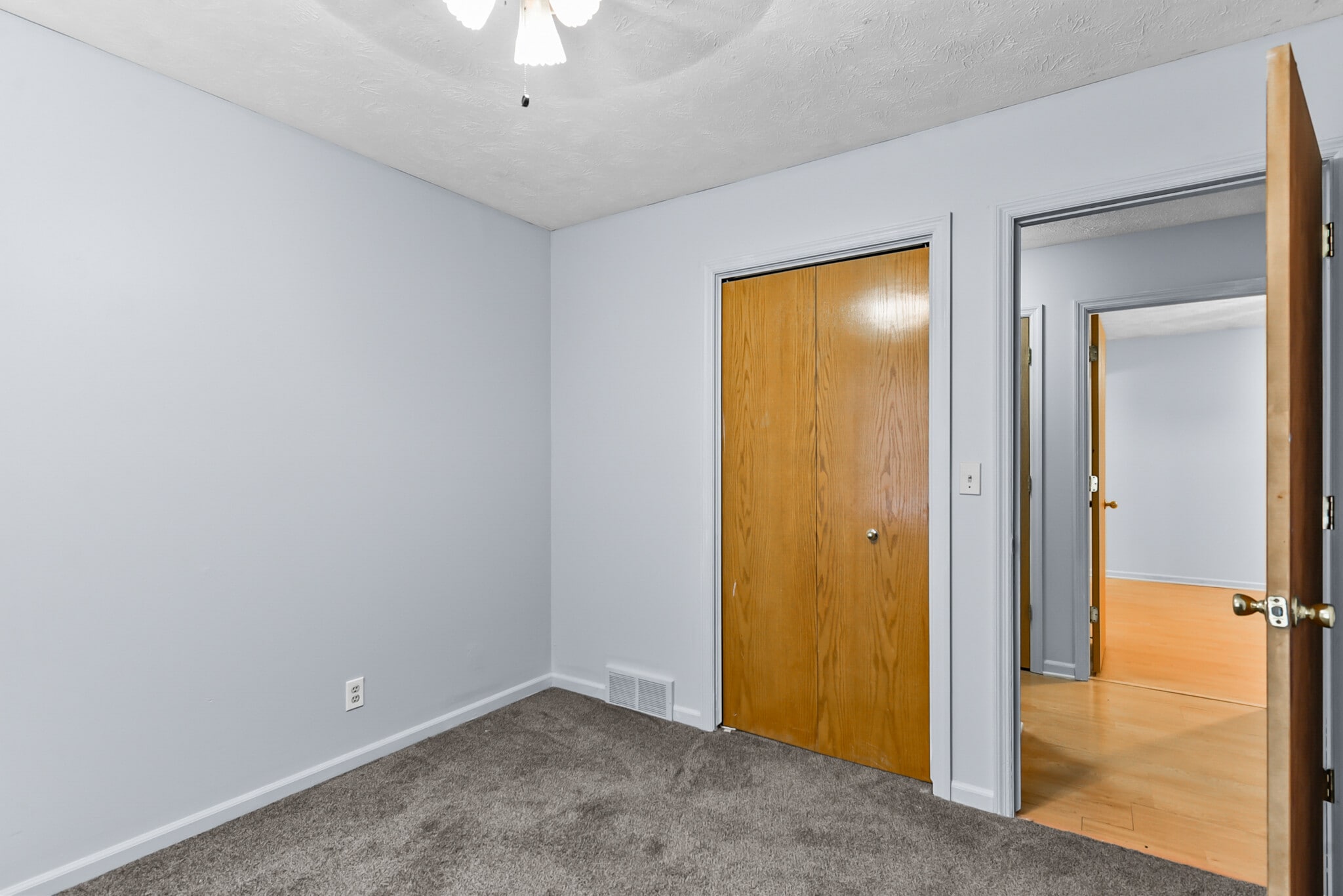 Building Photo - 5016 S 164th St