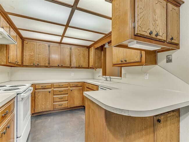 Building Photo - 1518 Boyd St