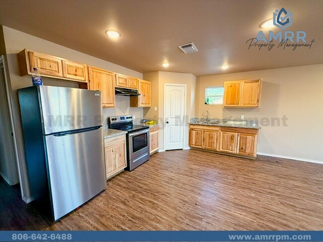 Building Photo - Charming 3-Bedroom House – Your Dream Home...
