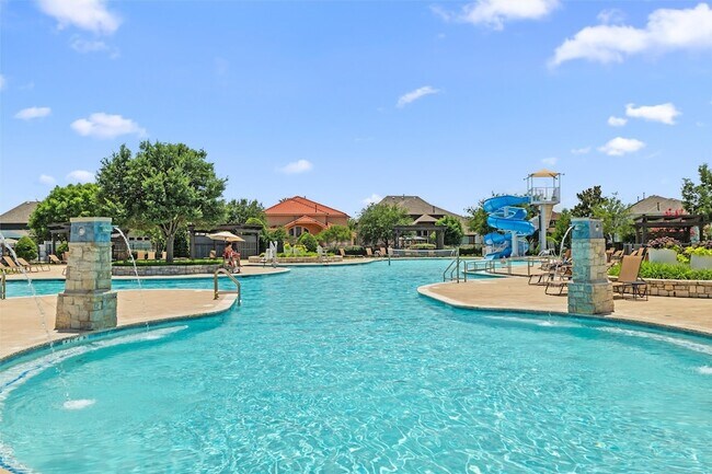 Building Photo - 13401 Mardi Gras Ln