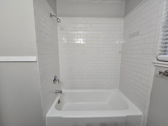 Building Photo - 4708 Red River St