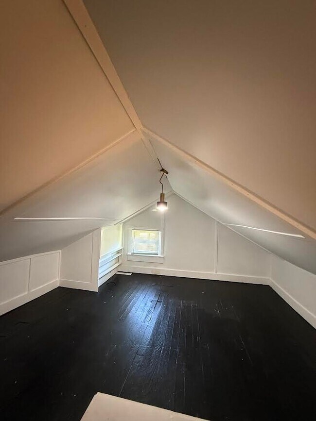 Primary Photo - 136 Bridge Valley Rd