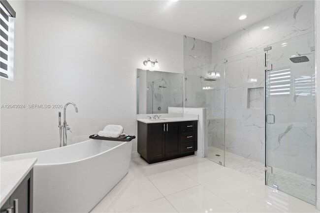 Building Photo - 21375 SW 177th Ave
