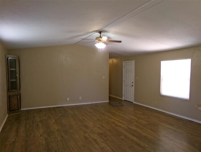 Building Photo - 1603 Tierra Alto St