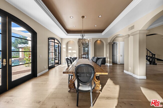 Building Photo - 1415 Cuesta Linda Dr