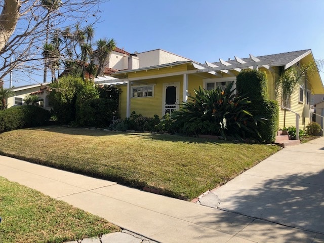 View of house from street - 10516 Blythe Ave