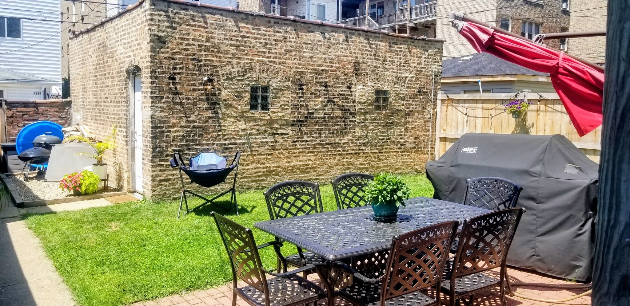 Building Photo - 4858 N Talman Ave