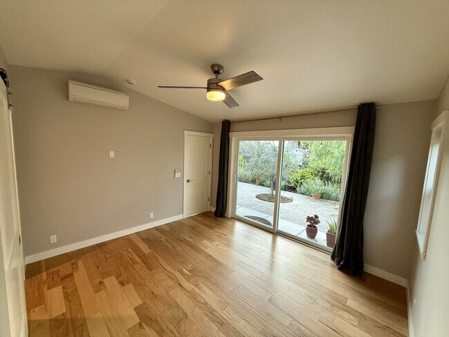 Building Photo - Beautiful Two Bedroom/Two Bathroom Home with Large Yard