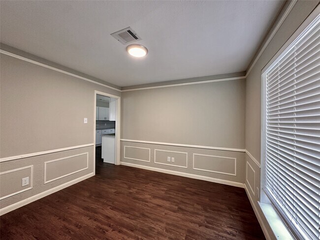 Building Photo - 3439 Aspen Bend Dr