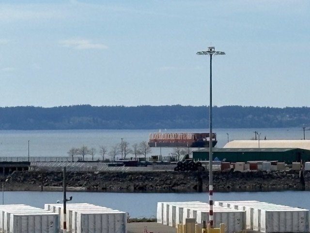 Building Photo - 2601 Grand Ave