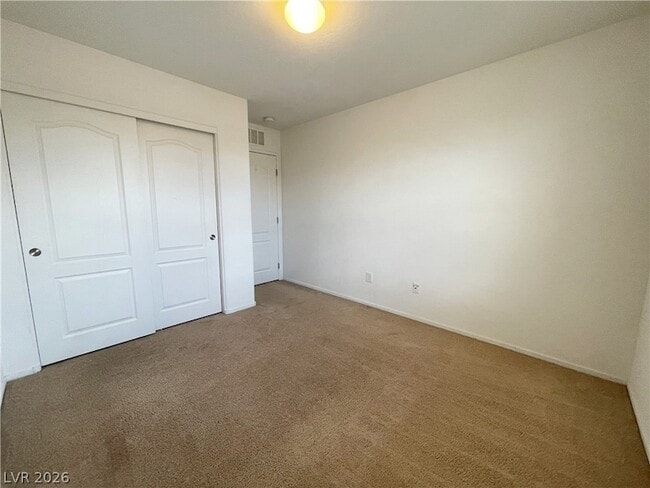 Building Photo - 7622 Jasmine Falls Dr