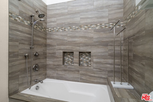 Building Photo - 1312 Washington Ave