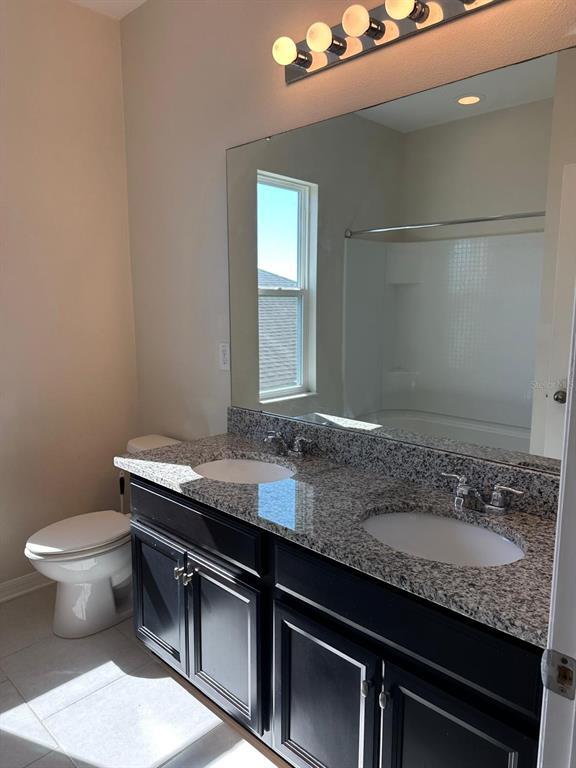 Building Photo - 2510 Sanderling St