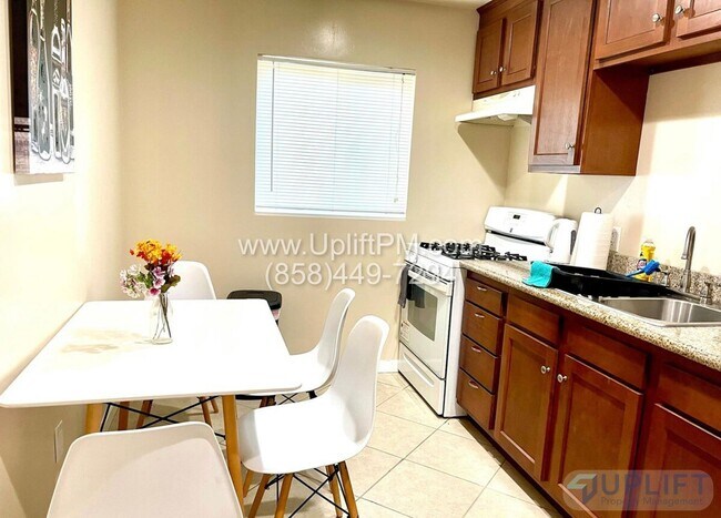 Building Photo - 4124 Gamma St