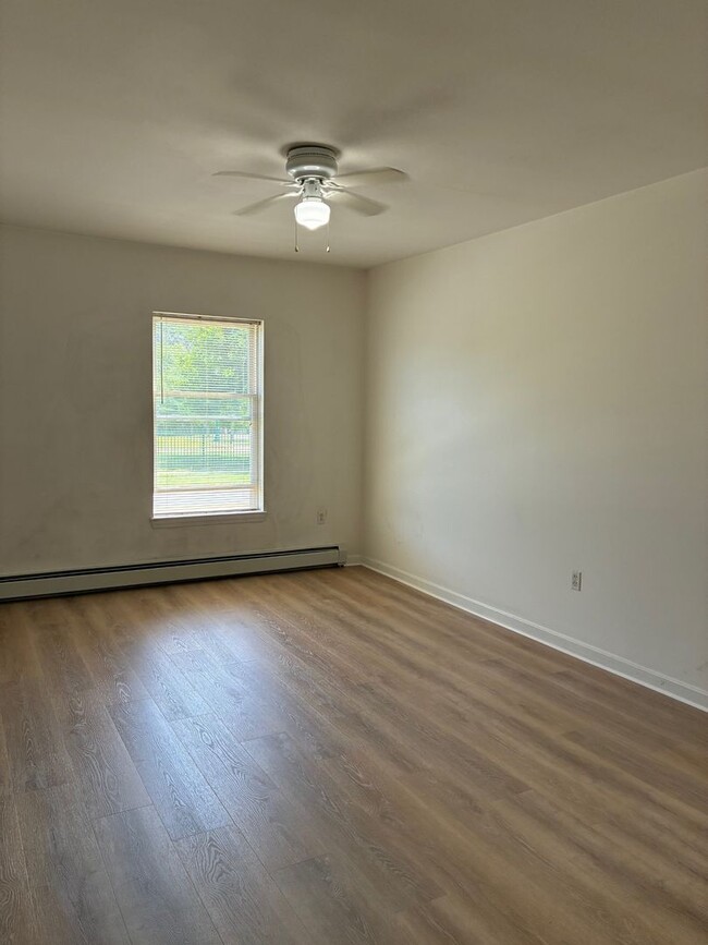 Building Photo - McKeon Park Apartments