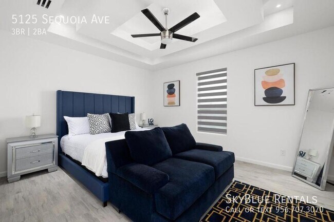 Building Photo - 5125 Sequoia Ave