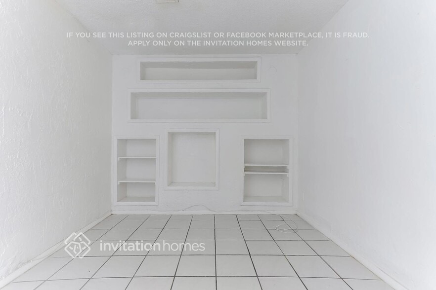 Building Photo - 9108 SW 147th Ct