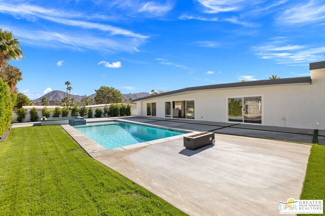 Building Photo - 73552 Feather Trail