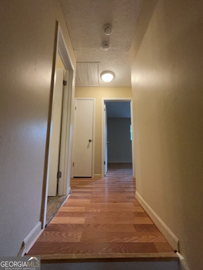 Building Photo - 5089 Victor Trail NW