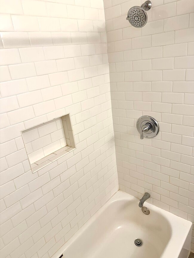 Building Photo - 2829 Arborcrest Dr