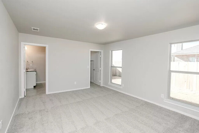 Building Photo - Cooper Schools/ Southeast Corridor/New Construction/ Half Off First Full Month's rent