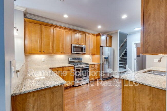 Building Photo - 301 Pennystone Cir