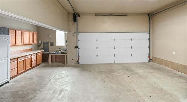 Building Photo - 11911 Edgestone Rd