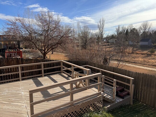 Building Photo - Nice Home in North Loveland