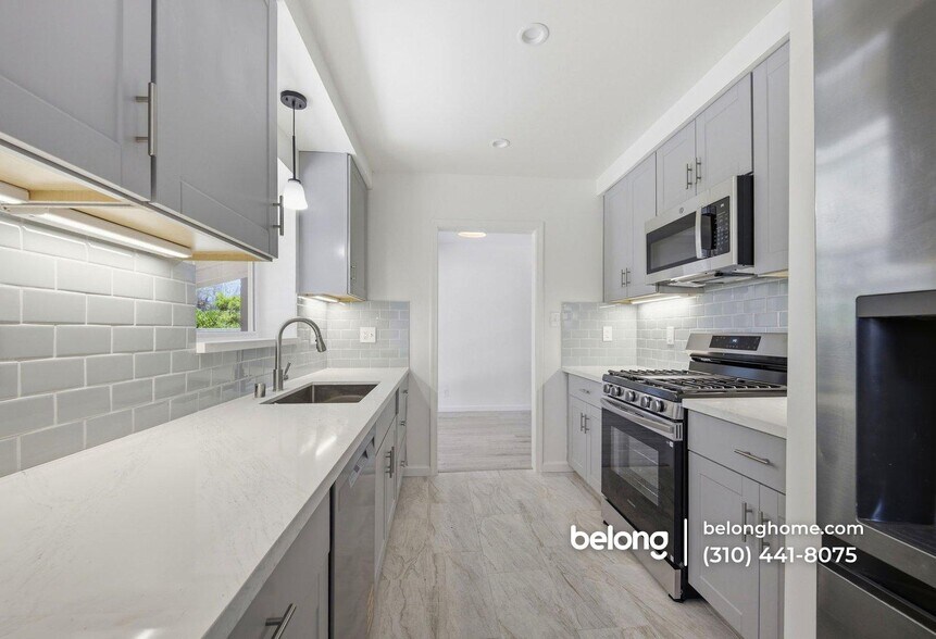 Building Photo - 8133 Gentry Ave