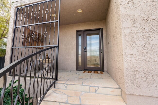 Building Photo - 48910 Noline Pl