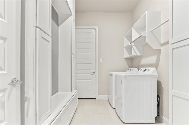 Building Photo - 4307 Curtiss Dr