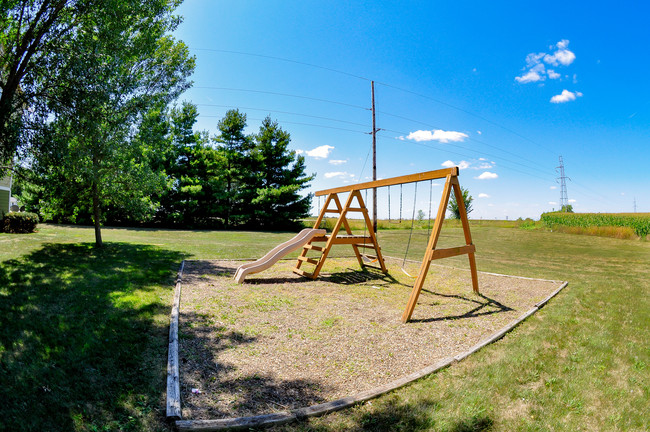 Building Photo - Gateway