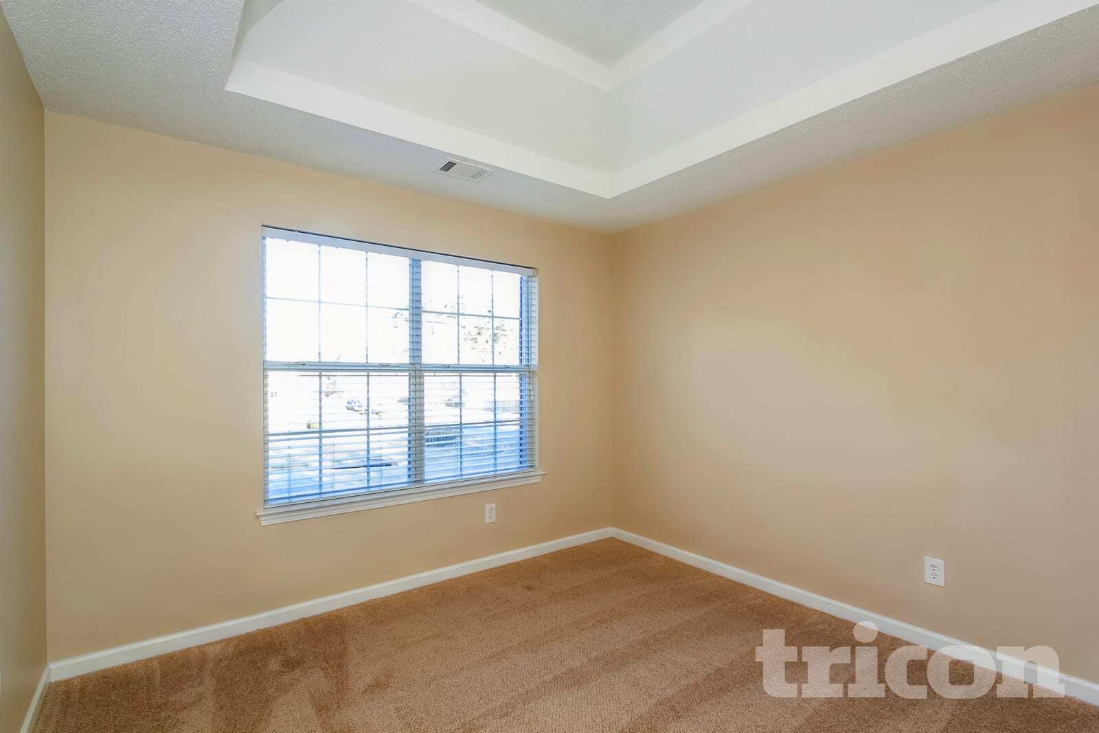 Building Photo - 2040 Smithfield Ave