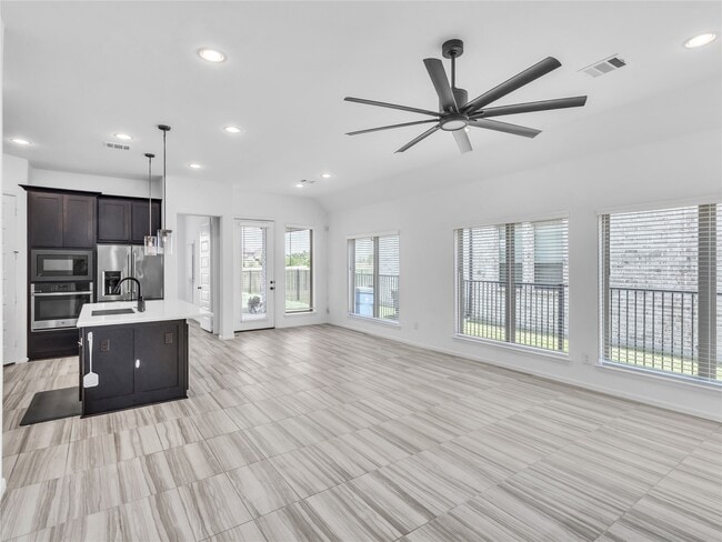 Building Photo - 21022 Camberwell Beauty Ln