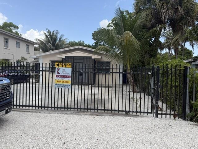 Building Photo - 262 NE 55th Terrace