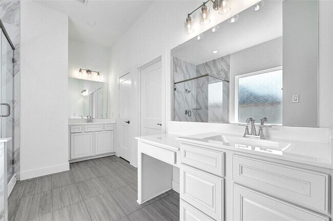 Building Photo - 21711 Meridian Duskywing Dr