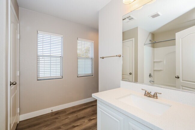 Building Photo - 7249 Huckaby Ave