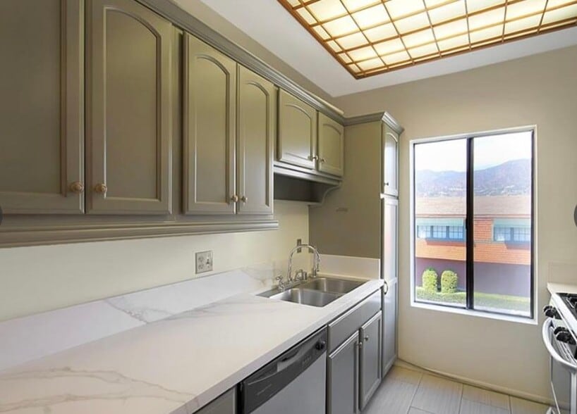 Building Photo - 409 Burchett St