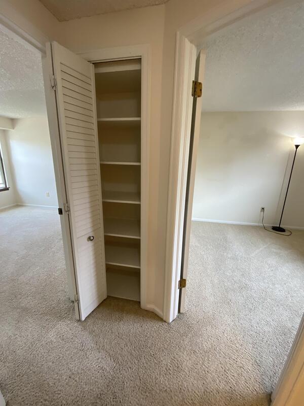 Building Photo - 2551 Sagebrush Ave