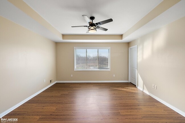 Building Photo - 46267 Terrace Dr