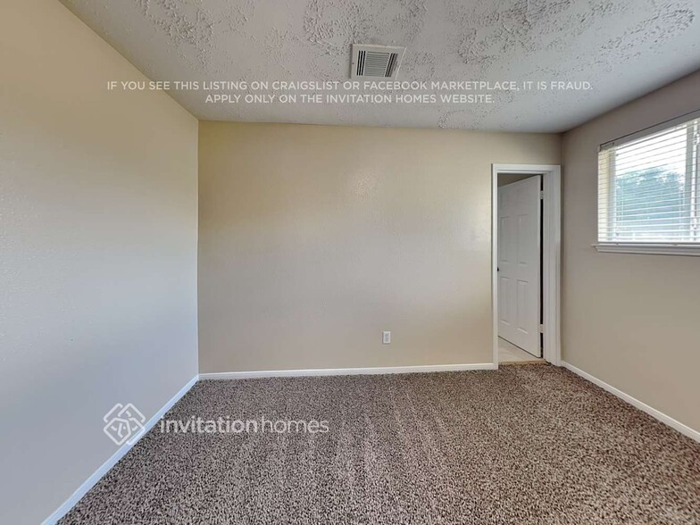 Building Photo - 21611 Park Wick Ln