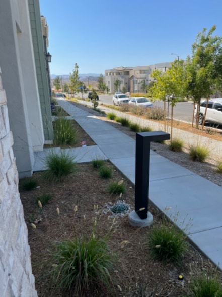 Building Photo - 27241 W Red Willow Ct