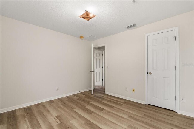 Building Photo - 5454 Caramella Dr
