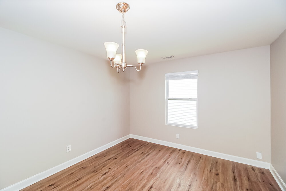 Building Photo - 11016 Thousand Oaks Dr