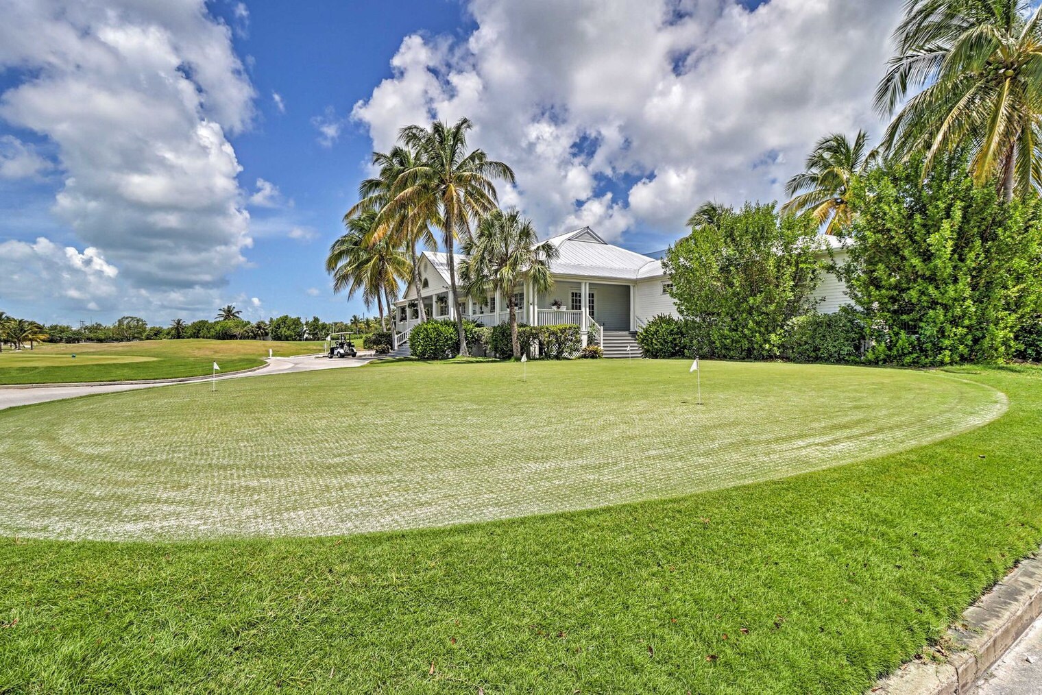 Building Photo - 169 Golf Club Dr